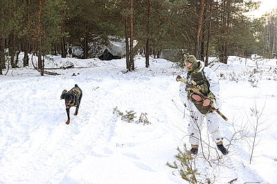 Брестские десантники во время проверки ВС: готовы терпеть трудности для защиты страны