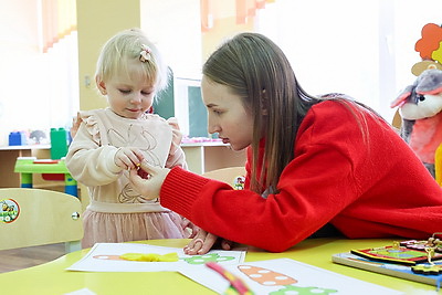 С марта в детских садах Беларуси увеличилось количество групп для детей до двух лет