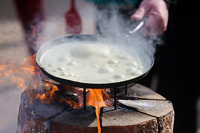 С размахом, звучно и вкусно. Как отпраздновали Масленицу жители Берестовицкого района