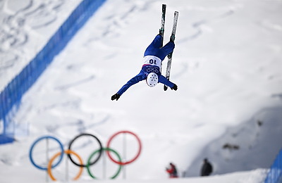 Гуськова вышла в финал олимпийского турнира в лыжной акробатике