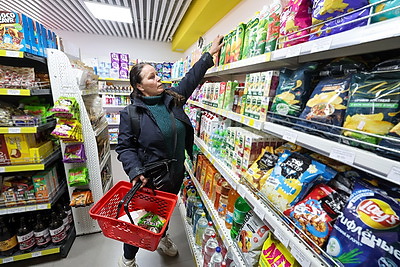 Перспективы развития молочного комбината и агропредприятия: Кочанова посетила Полоцкий район