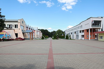 В \"Зубренке\" отдыхают дети из разных стран