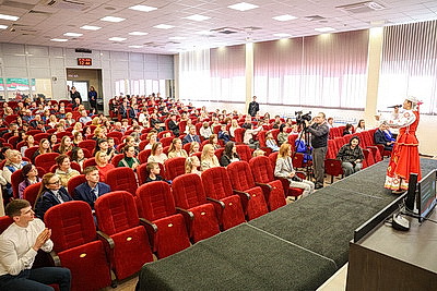 Победителей конкурсов творческих работ на тему качества и стандартизации наградили в Минске