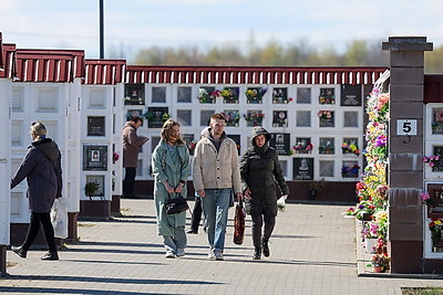 Православные верующие отметили Радуницу