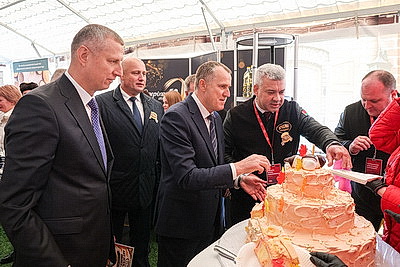 \"Дажынкі-2026\". Аграриев Могилевской области чествуют в Шклове