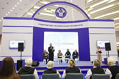 Искусство книги, творческие встречи. В Минске проходит международная книжная выставка-ярмарка