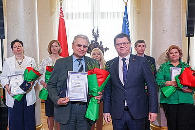 Активные, профессиональные, амбициозные. Более 100 человек получили награды от ФПБ в Минске