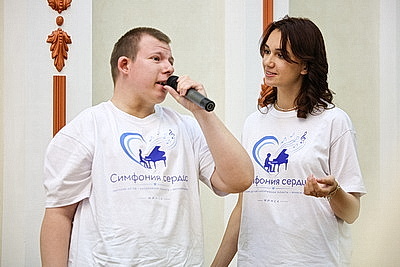 \"Дзявочы вянок міра\". Республиканский конкурс молодежных проектов проходит в Молодечно