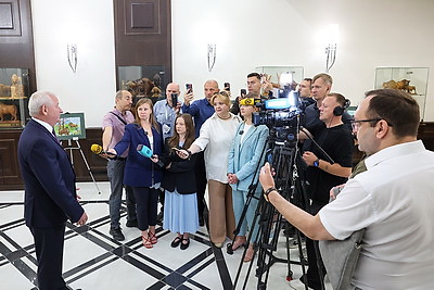 Промышленность, АПК и развитие региона в целом. Доклад Пархомчика по Брестской области