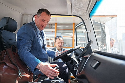 Автомагазины с самообслуживанием. Как в Беларуси планируют развивать торговлю на селе