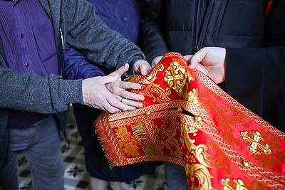 Экскурсию в Свято-Покровский кафедральный собор организовали для незрячих гродненцев