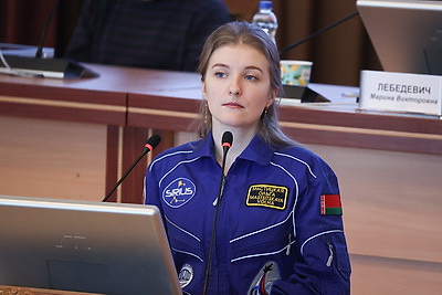 \"Впечатляет буквально все\". Участники \"Первого шага в науку\" о масштабе конференции и современных разработках