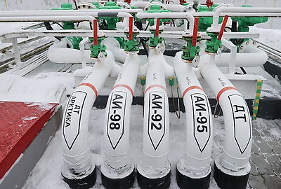 Рекордный спрос на топливную \"Арктику\" зафиксировали в крепкие морозы на АЗС \"Белоруснефти\"