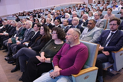 Выставку \"Человечность как выбор\" презентовали в Нацбиблиотеке