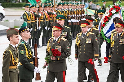 \"Дань памяти вечному дозору\". В Минске встретили День пограничника