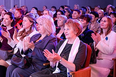 \"О женщина, ты - мир!\": областной марафон БСЖ стартовал в Витебске