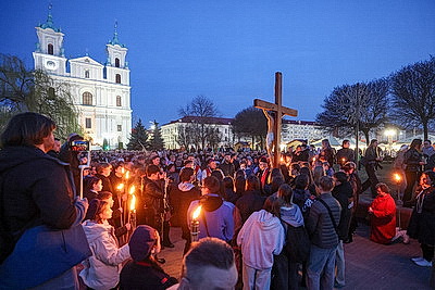 Крестный ход накануне католического Вербного воскресенья прошел в Гродно
