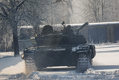 Проверка ВС по поручению Президента продолжается в одной из частей 72-го учебного центра