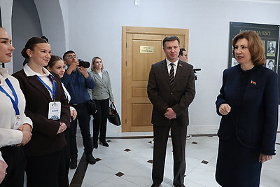 Храм образования и науки. Торжественное заседание Совета БГУ прошло по случаю 105-летия вуза
