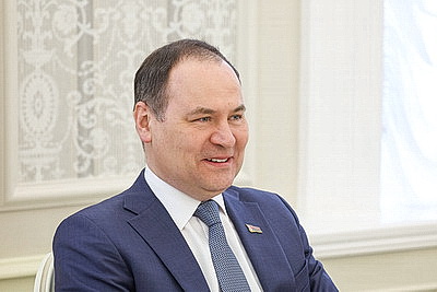 В планах - крупные проекты. Глава Нацбанка Беларуси встретился с представителем Оманского инвестагентства