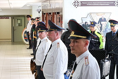 Кочанова и Матвиенко посетили Специализированный лицей МВД