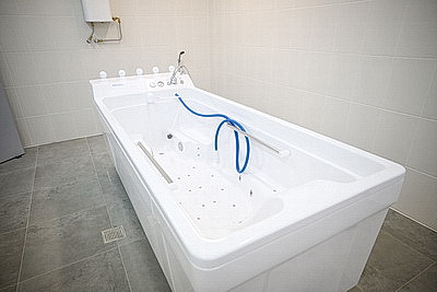 Лукашенко открыл в Минске поликлинику будущего