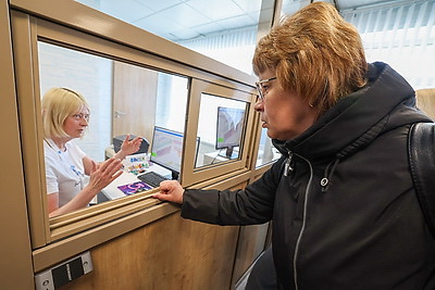 \"Ждала полтора часа\". Как на старте продаж разлетались билеты на \"Славянский базар\"