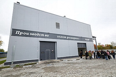 Продажи садовых качелей \"Александрия\", отмеченных Государственным знаком качества, выросли в два раза