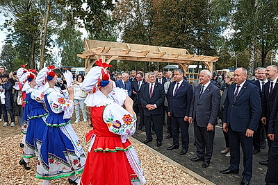\"Дажынкі-2026\". Фестиваль-ярмарка тружеников села проходит в Барановичском районе