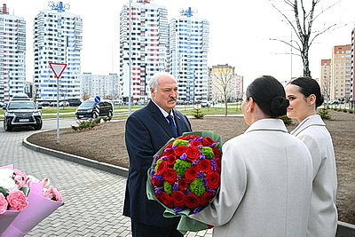Лукашенко открыл в Минске поликлинику будущего