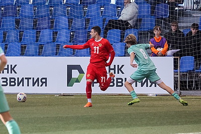 Российские футболисты одержали вторую победу на юношеском турнире в Минске