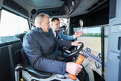 Подготовку квалифицированных специалистов для АПК обсудили на круглом столе в Смиловичах