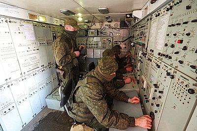 Подразделение 15-й зенитной ракетной бригады заступило на боевое дежурство во время проверки готовности