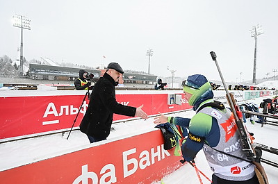 Спортсмены готовятся к Кубку Содружества по биатлону в \"Раубичах\"