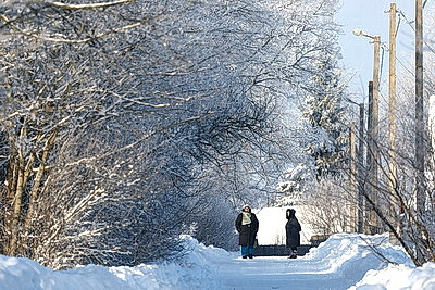 \"Давно таких зим не было\". Как в Бобруйском районе работают автолавки на селе