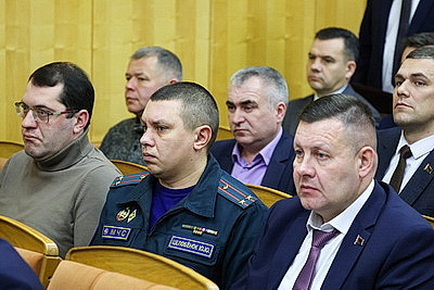 Большой снег в городе. Как Могилев борется с последствиями циклона