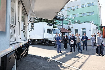 Автомагазины с самообслуживанием. Как в Беларуси планируют развивать торговлю на селе
