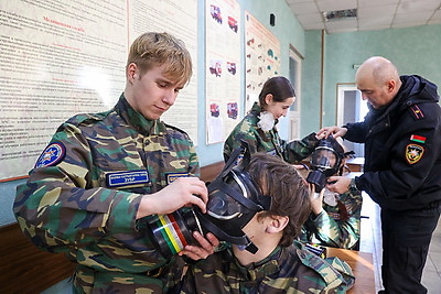 Развивают терпение, выносливость и упорство. Чему обучают школьников в военно-патриотических клубах