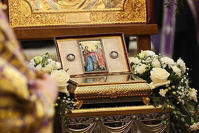 Частица Пояса Пресвятой Богородицы доставлена в Свято-Духов кафедральный собор в Минске