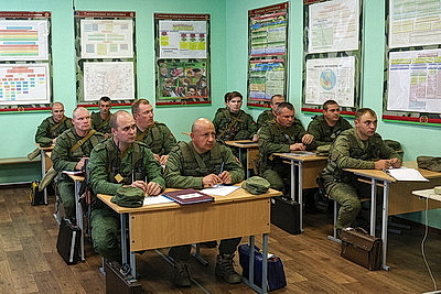 Проверка боеготовности ВС проходит в 51-й гвардейской артиллерийской бригаде