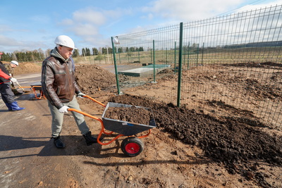 Республиканский субботник: помощь в возведении МТК оказали в Витебском районе