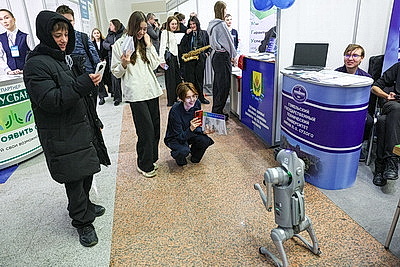 Помочь выбрать путь в профессию: выставка для абитуриентов \"Образование и карьера\" открылась в Минске