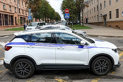Мобильный комплекс для контроля оплаты парковок начал работать на улицах Минска