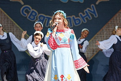 Два дня стильных событий. В Минске прошел международный фестиваль \"Свята льну\"