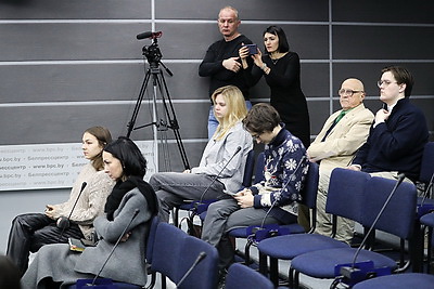 Моторы, лед и скорость. Под Минском 31 января пройдут уникальные мотогонки MX Speedway