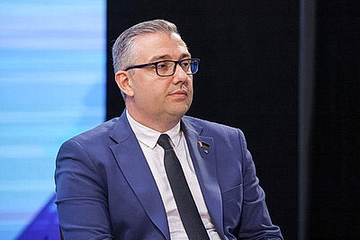 Справедливое преобразование рынка труда в условиях распространения цифровых технологий обсуждают в Минске