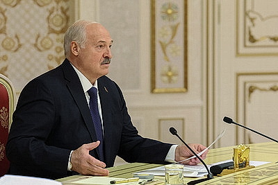 Лукашенко ставит задачу во что бы то ни стало преодолеть планку в $1 млрд в торговле с Брянской областью