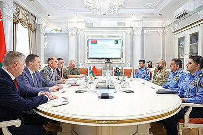 Беларусь и Пакистан подтвердили готовность развивать военно-техническое сотрудничество