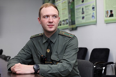 \"Каждый случай с поддельными документами запоминается\". Пограничники о работе в воздушной гавани столицы