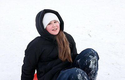 Любители активного отдыха провели праздничные выходные на снежных склонах